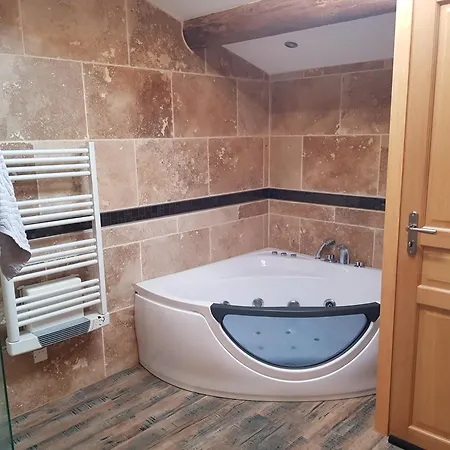 Affittacamere De Charme Avec Terrasse, Extérieur Et Petit Piscine